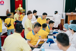 DUCANH BOND tổ chức khám sức khỏe định kỳ cho cán bộ nhân viên năm 2025